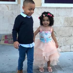 Meet your Posher, Claudia